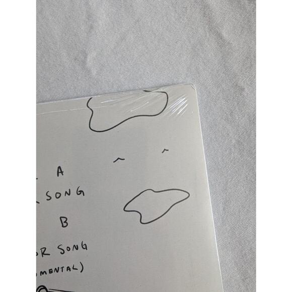 Gigi Perez Signed Sailor Song Cover 7” Vinyl Sealed Brand New Full Signature - Picture 5 of 12